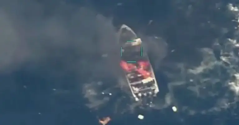 প্রশান্ত মহাসাগরে নৌযানে হামলা